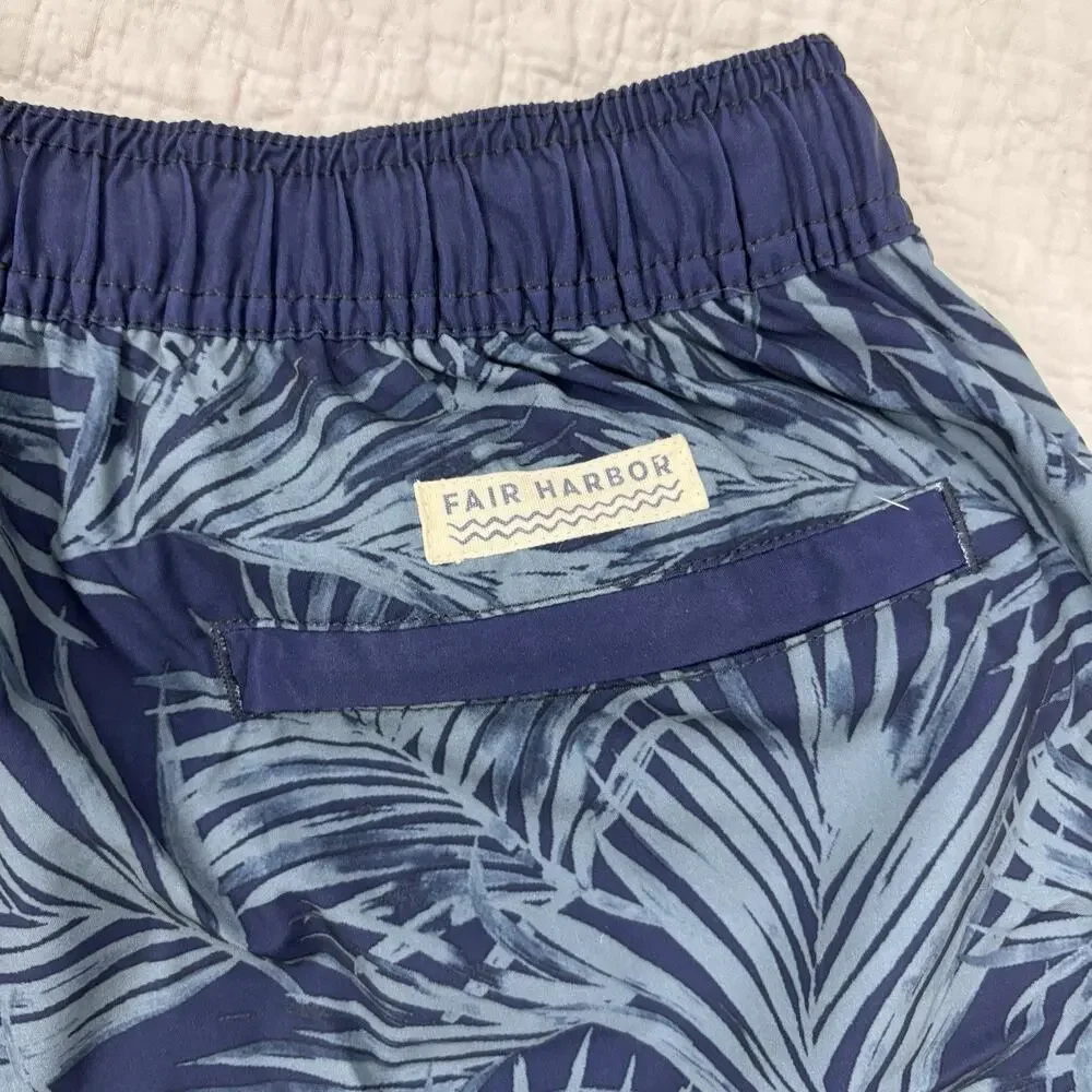 Fair Harbor Mens XL Navy Blue Palm Leaf BreezeKnit Board Shorts Swim Trunks